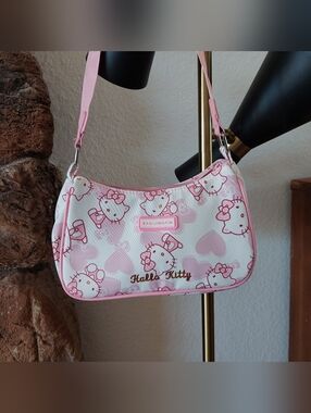 Hello Kitty Pink Printed Shoulder Bag